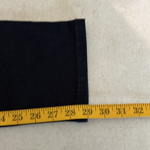 NEW Isabel Women’s Maternity Jeans Crisscross Back Size 14 Denim NWT Retails $30 - Picture 9 of 9